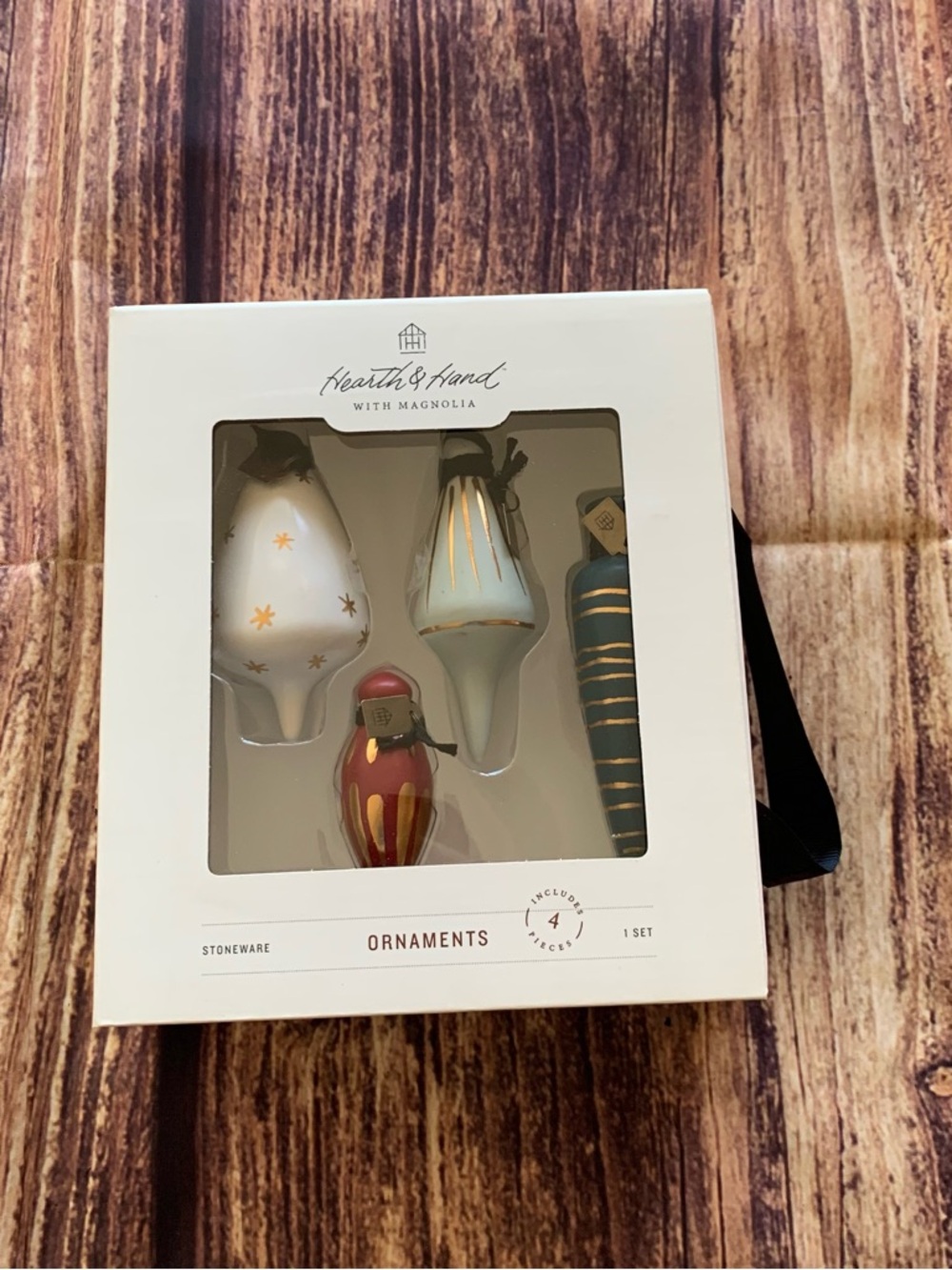 NEW Hearth & Hand With Magnolia Stoneware Multicolor 1 Set (4 pcs) Ornaments